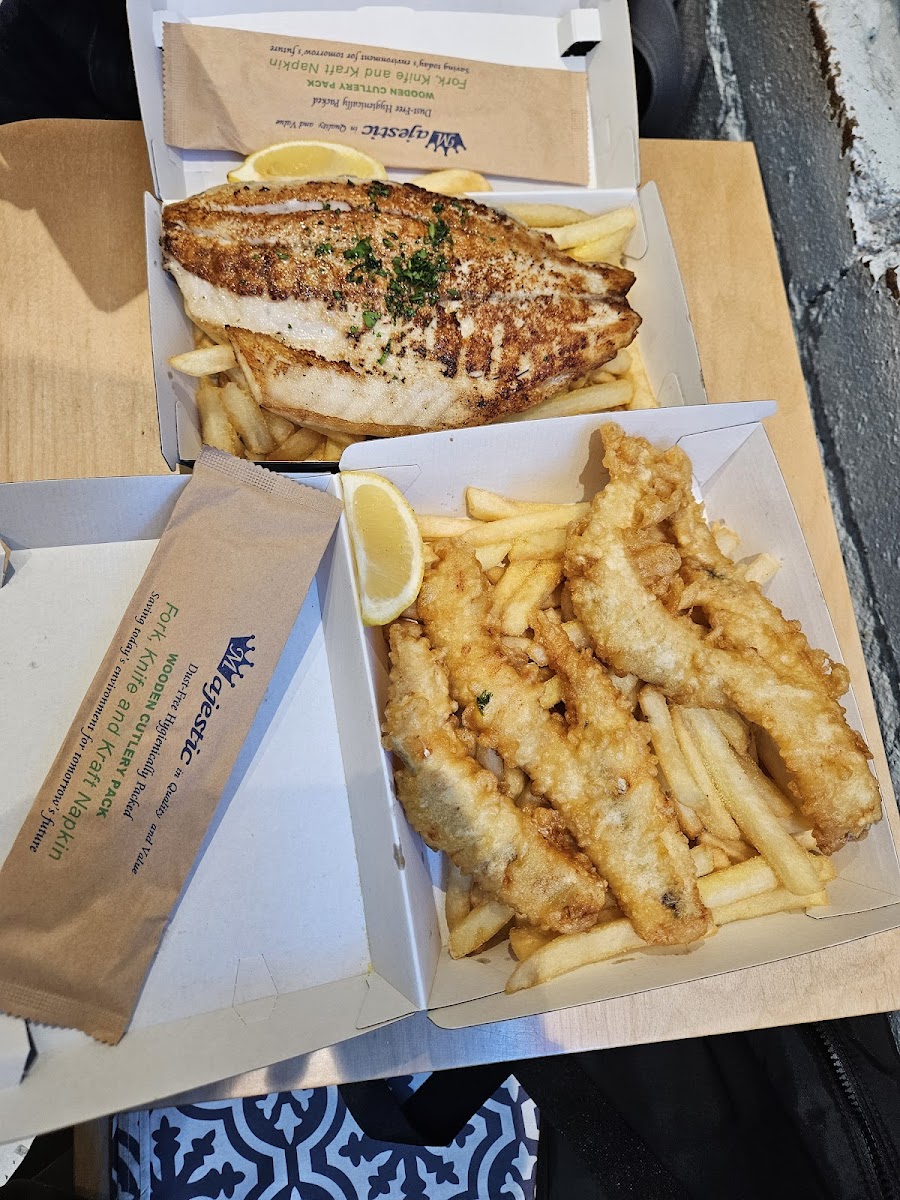 Costi's Fish And Chips At Coogee Photos 2